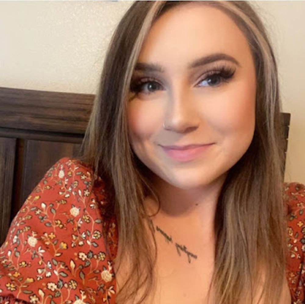 Meet your Posher, Janelle